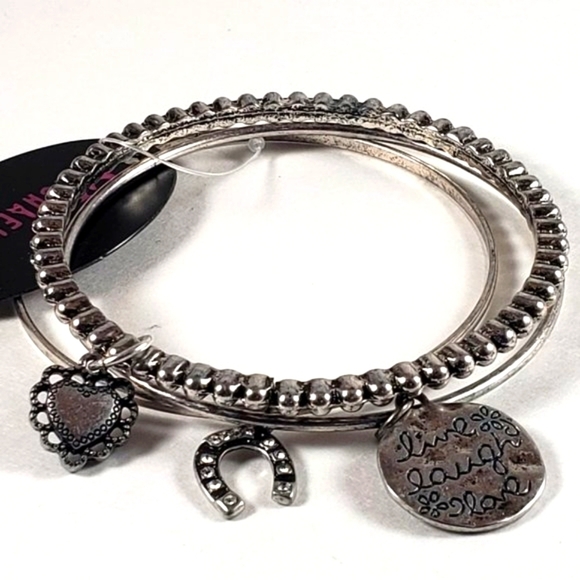 Set of 3 Silver Tone Bangle Bracelets Heart, Good Luck, Live, Laugh, Love Charms - Picture 1 of 7